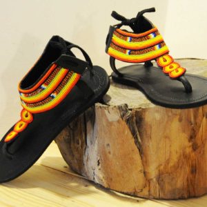 sandali estivi africani
