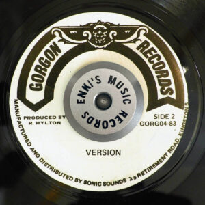 Roots Radics – Version
