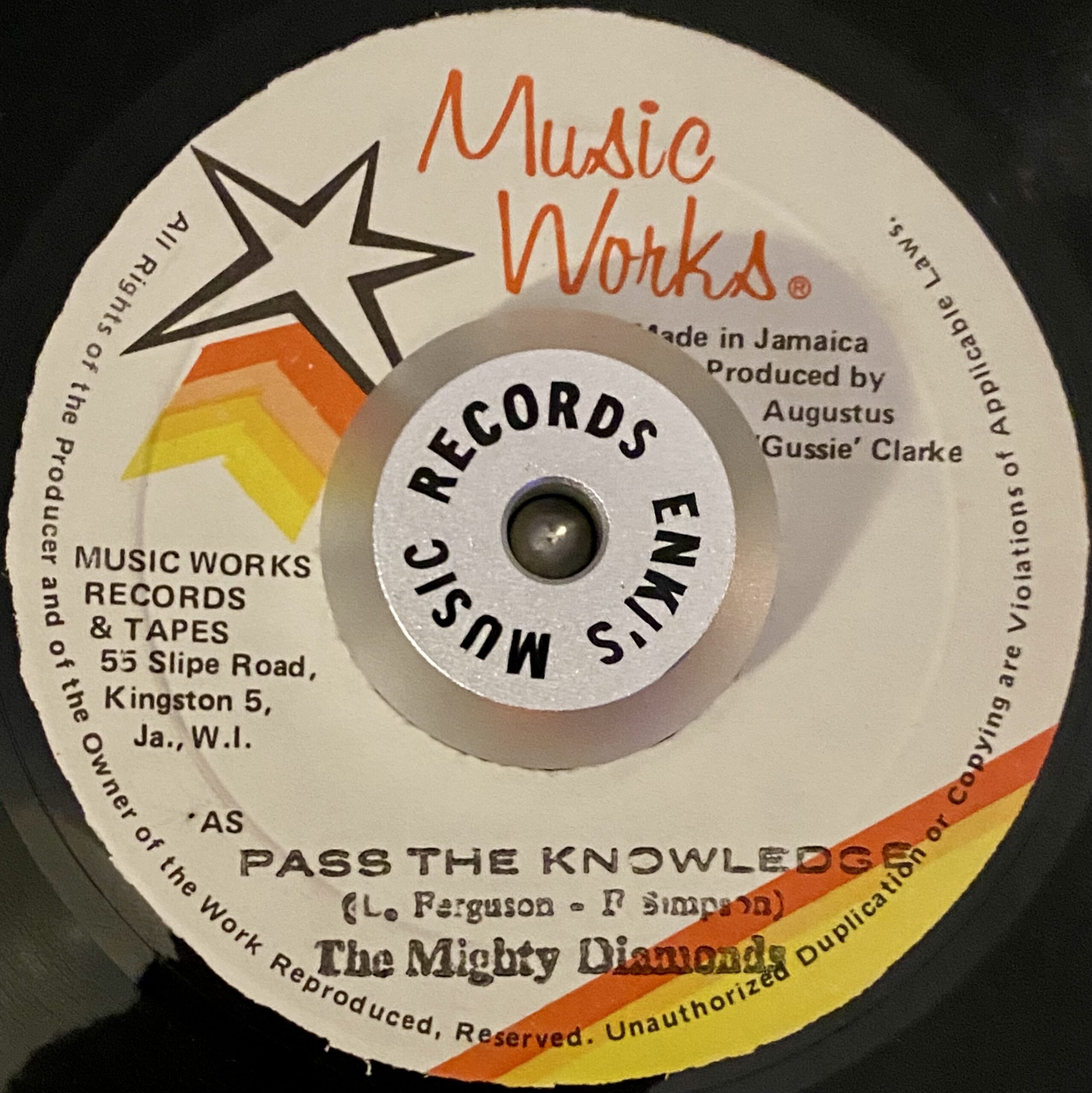 The Mighty Diamonds – Pass The Knowledge
