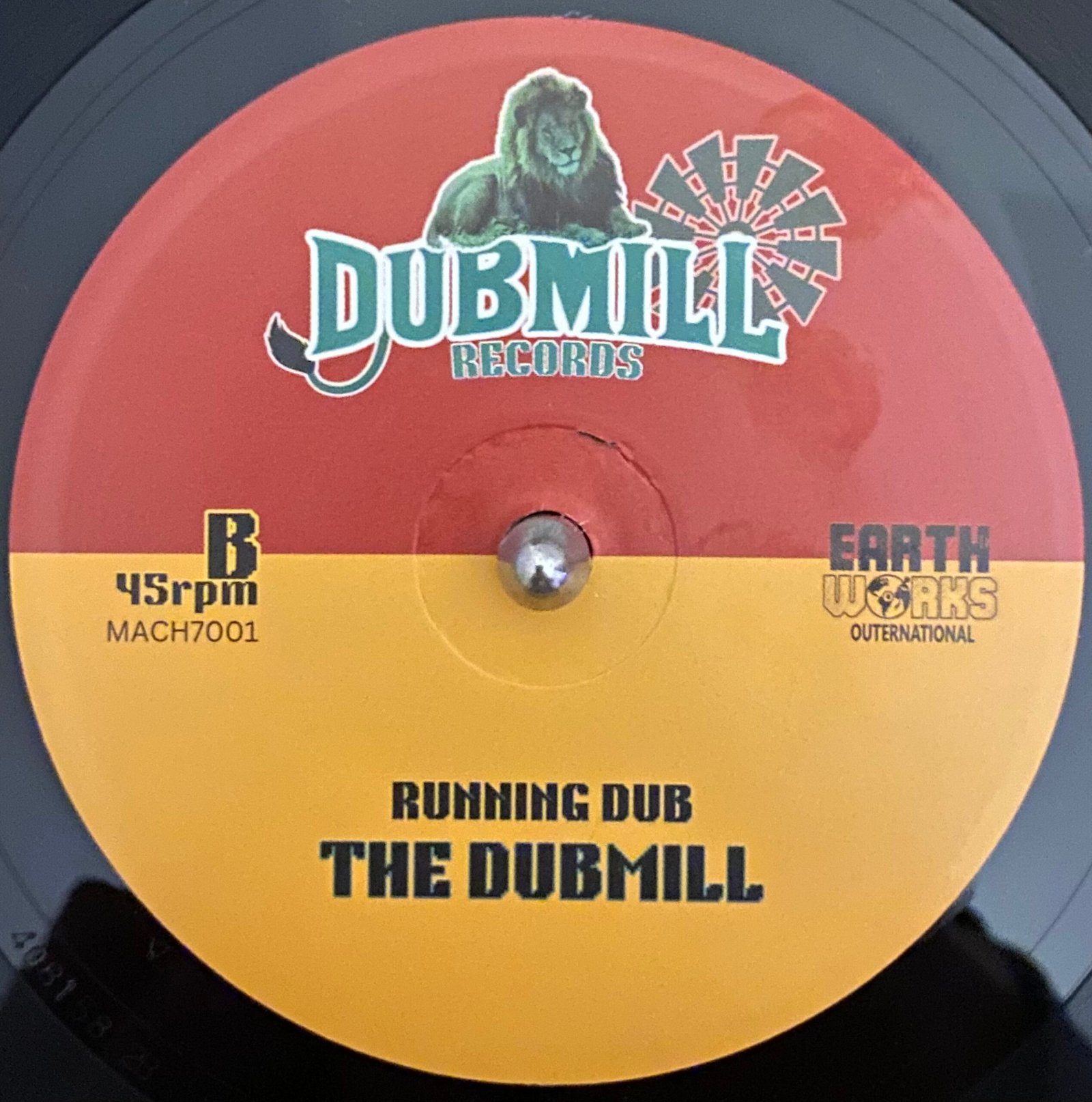 Linval Thompson - Run Ghetto Youth